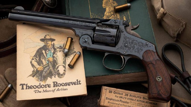 Револьвер Smith & Wesson № 3, принадлежавший 26-му президенту США — Теодору Рузвельту — ушел с аукционных… — фото 1