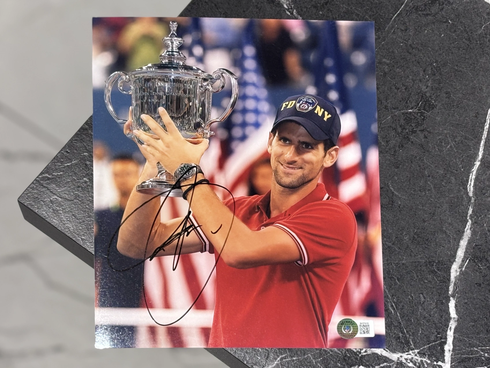 Autographed Photo — Novak Djokovic (诺瓦克·德约科维奇) — Autographed Photo