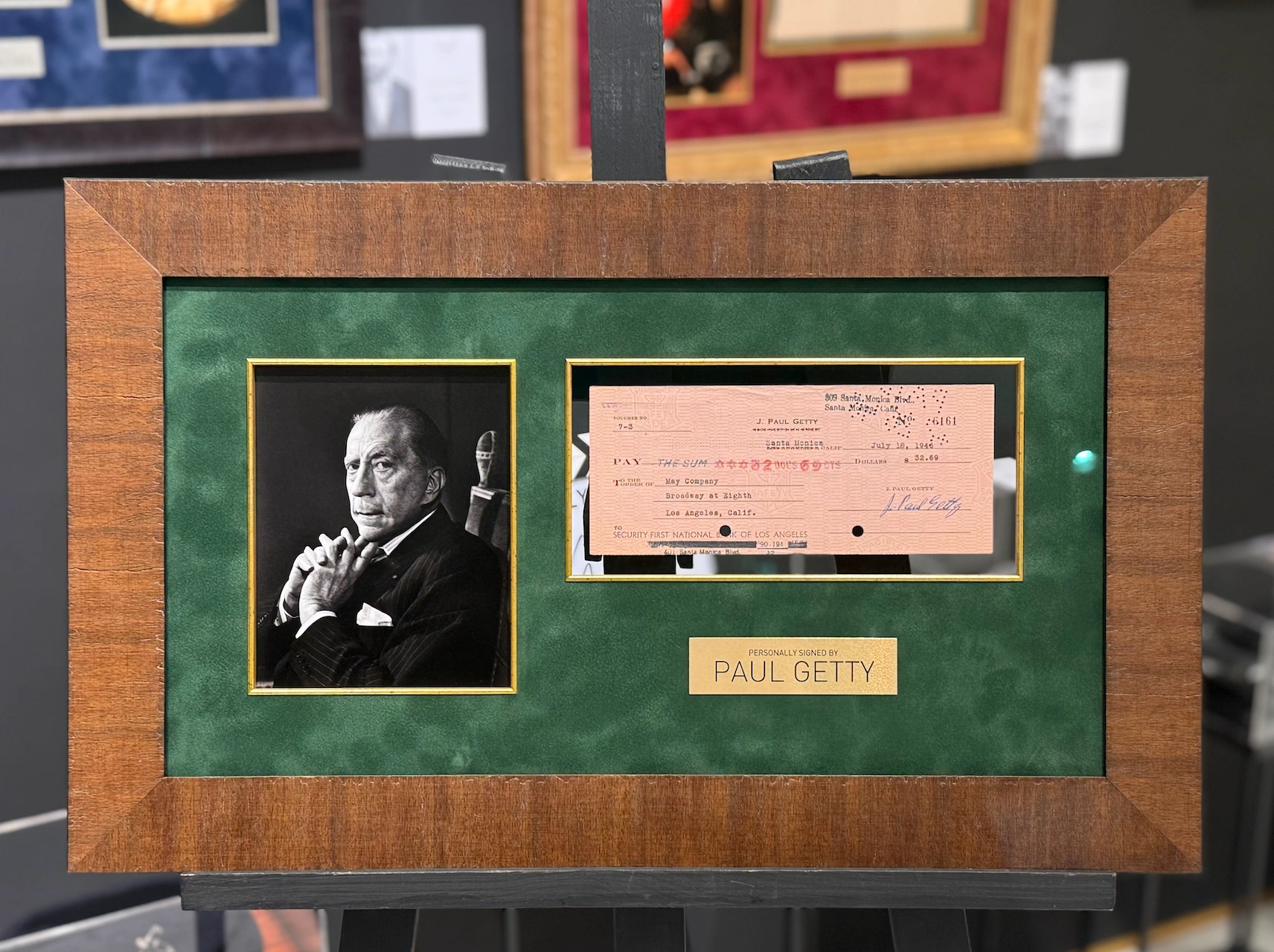 Paul Getty — Banknote with Autograph